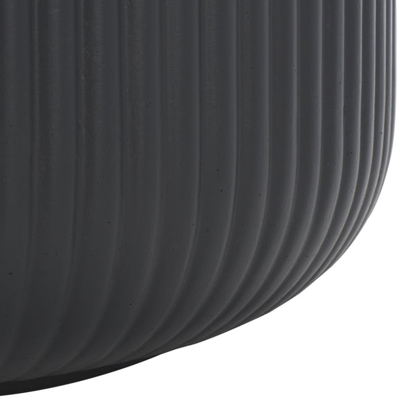 Safavieh Lucca Large Planter Pot - Elegant Ficonstone Design With Luxurious Black Finish & Vertical Stripes Black Ficonstone ,Cement Pat1533a