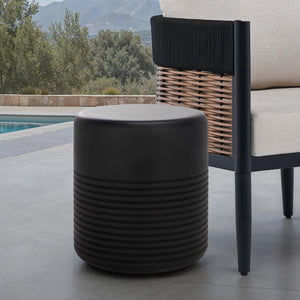 Safavieh Astrid Side Table – Elevate Your Outdoor Space With Sophisticated Ficonstone Design And Durability Black  Pat1537a