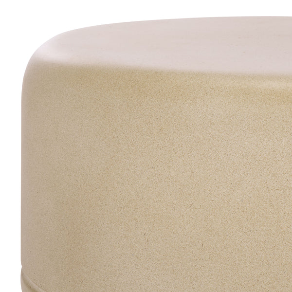 Safavieh Astrid Side Table – Elevate Your Outdoor Space With Sophisticated Ficonstone Design And Durability Beige  Pat1537b