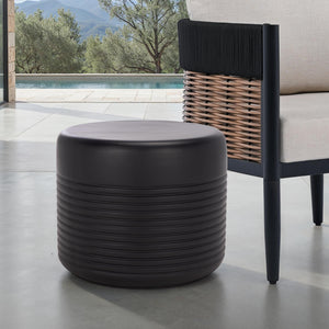 Safavieh Astrid Low Wide Side Table – Stylish Ficonstone Outdoor Furniture For Elegant Living Spaces Black  Pat1538a