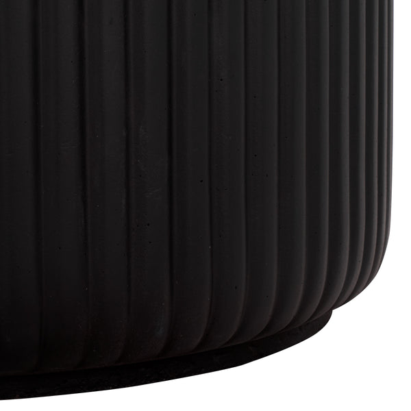 Safavieh Napa Contemporary Outdoor Side Table - Elegant Ficonstone Design For Stylish And Durable Spaces Black  Pat1540a