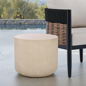 Safavieh Napa Contemporary Outdoor Side Table - Elegant Ficonstone Design For Stylish And Durable Spaces Beige  Pat1540b