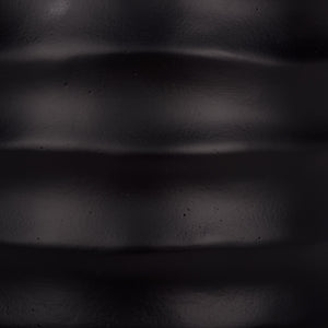 Safavieh Marta Planter Pot - Elegant Black Ficonstone Design For Gardens And Patios, Timeless Appeal Black Ficonstone Pat1542a