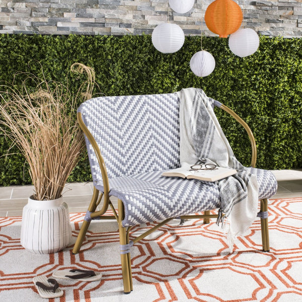 Safavieh DANDRA Elegant Herringbone Rattan Settee – Stylish Outdoor Seating for Patios and Sunrooms Grey / White PAT4016B