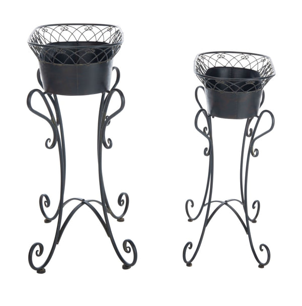 Safavieh HENDRICK Planters - Timeless French Provencal Design for Elegant Outdoor Spaces and Gardens Black Rust / - PAT5026B