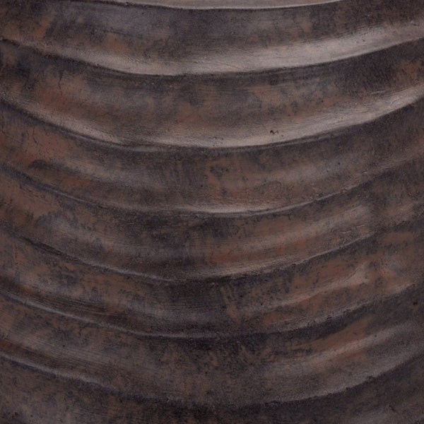 Safavieh DAMIAN Planter Pot - Modern Durable Outdoor Accent for Patios and Gardens, Weather-Resistant Design Brown PAT5043B
