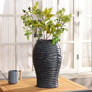 Safavieh DAMIAN Planter Pot - Modern Durable Outdoor Accent for Patios and Gardens, Weather-Resistant Design Black PAT5043E