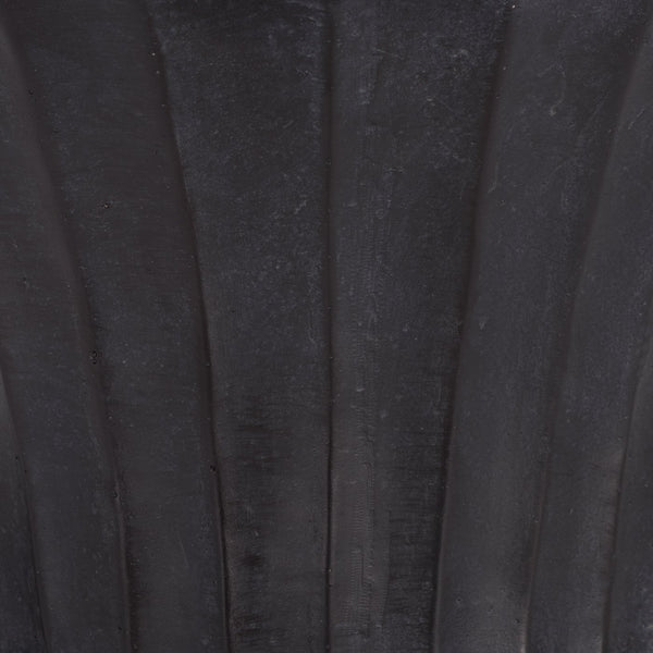 Safavieh Arden Planter Plot - Durable Magnesium Oxide Design For Chic Outdoor Elegance And Style Upgrade Black Magnesium Oxide Pat5044e