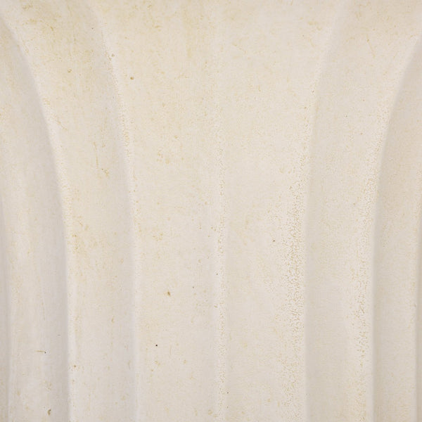 Safavieh Durham Planter Pot - Elegant Outdoor Decor, Weather-resistant Magnesium Oxide For Timeless Style Off White Magnesium Oxide Pat5045a