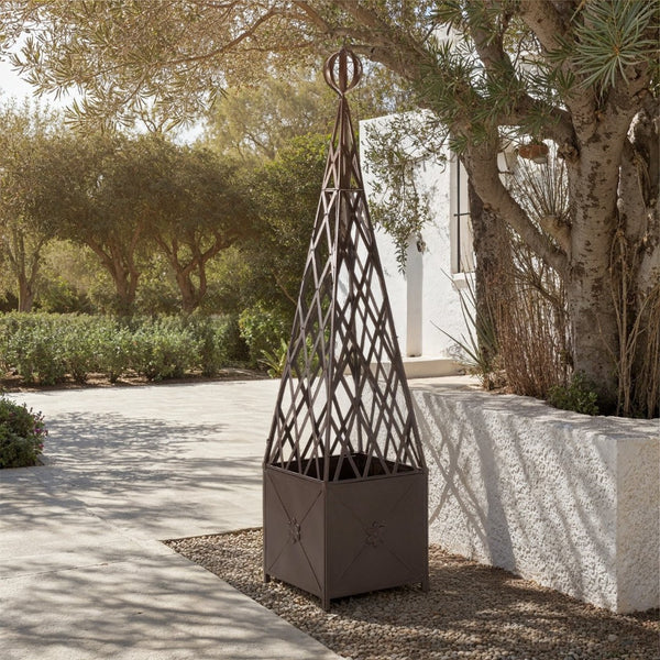 Safavieh CALEDONIA Trellis Planter - Elegant Vertical Support for Climbing Plants, Durable Iron Design for Outdoors Rustic Brown PAT5048B