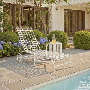 Safavieh Caledonia Outdoor Metal Chaise Lounge Antique White Powder Coat Patio Resort Style Off White PAT5052A
