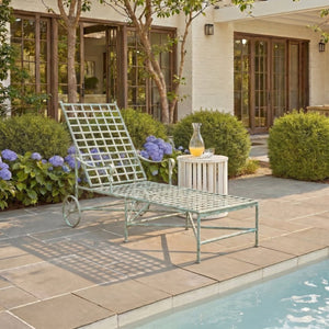 Safavieh Caledonia Outdoor Metal Chaise Lounge Antique White Powder Coat Patio Resort Style Dark Green PAT5052D