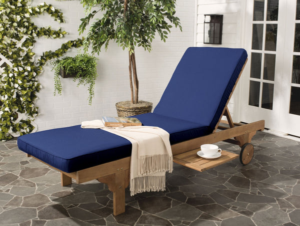 Safavieh NEWPORT Lounge Chair – Elegant Outdoor Seating with Classic Design, Comfortable Cushion & Table Natural / Navy PAT7022B