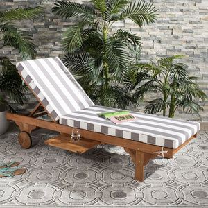 Safavieh NEWPORT Lounge Chair – Elegant Outdoor Seating with Classic Design, Comfortable Cushion & Table Natural / Grey Striped PAT7022E