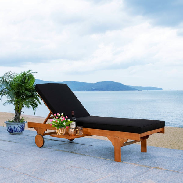 Safavieh NEWPORT Lounge Chair – Elegant Outdoor Seating with Classic Design, Comfortable Cushion & Table Natural / Black PAT7022X
