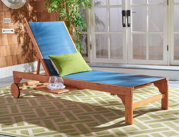 Safavieh RALDEN Outdoor Sun Lounger - Stylish Eucalyptus Frame with Chic Fabric for Ultimate Relaxation & Comfort Natural / Navy PAT7070B
