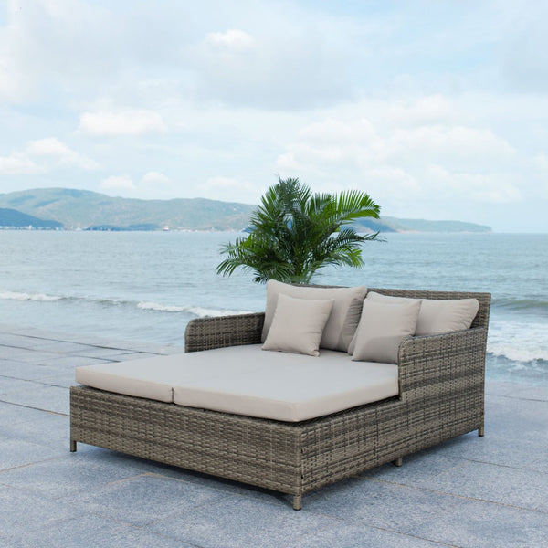 Safavieh CADEO Outdoor Daybed – Luxurious Wicker Frame with Plush Cushions for Relaxing Poolside Retreat Grey / Grey PAT7500B