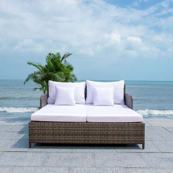 Safavieh CADEO Outdoor Daybed – Luxurious Wicker Frame with Plush Cushions for Relaxing Poolside Retreat Grey Brown / White PAT7500C