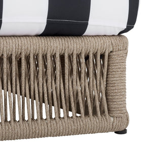 Safavieh Gillian Sunlounger – Coastal Style Outdoor Daybed With Woven Rope And Cushion For Relaxation Bliss Heather Tan ,Navy Striped Steel,Rope Pat7527f