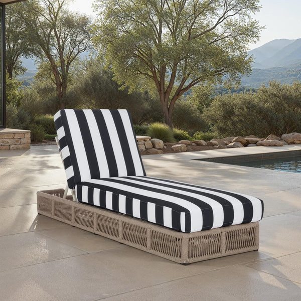 Safavieh GILLIAN Coastal Daybed with Woven Rope Accents for Relaxing Outdoor Lounging by the Pool or Patio Heather Tan / Navy Striped PAT7527F