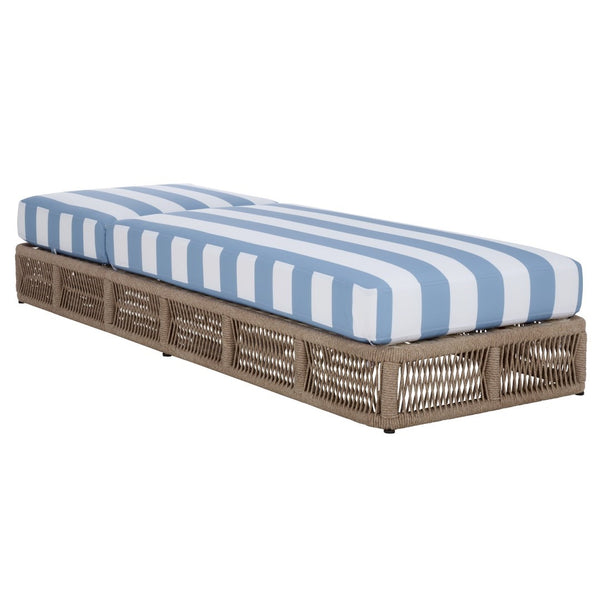 Safavieh Gillian Sunlounger – Coastal Style Outdoor Daybed With Woven Rope And Cushion For Relaxation Bliss Heather Tan ,Baby Blue Stripe Steel,Rope Pat7527u