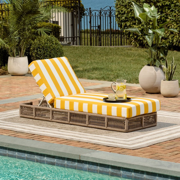 Safavieh GILLIAN Coastal Daybed with Woven Rope Accents for Relaxing Outdoor Lounging by the Pool or Patio Heather Tan / Yellow Stripe PAT7527Y