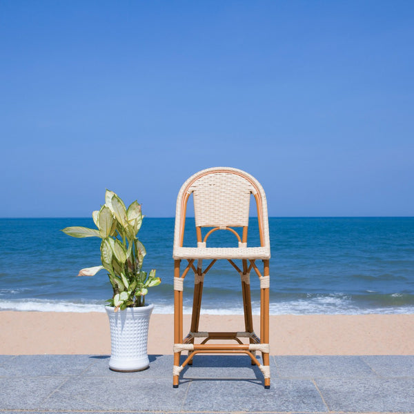 Safavieh CALIFORNIA Counter Stool - Stylish Outdoor Dining Chair with Ergonomic Design for All-Weather Use Natural PAT7532A