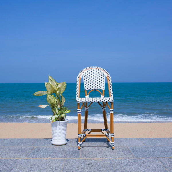 Safavieh CALIFORNIA Counter Stool - Stylish Outdoor Dining Chair with Ergonomic Design for All-Weather Use White / Navy PAT7532D