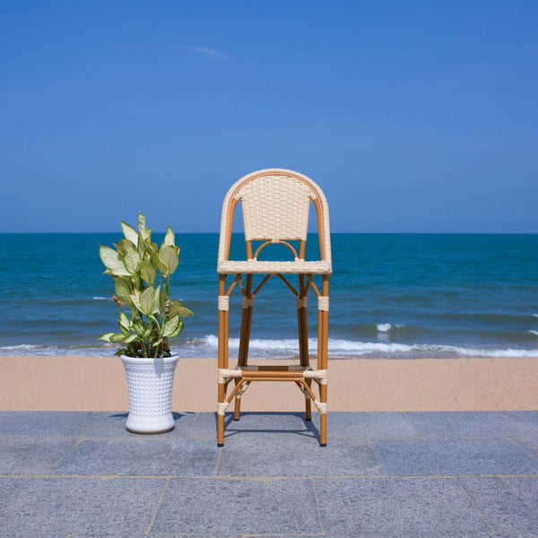Safavieh CALIFORNIA Bar Stool - Stylish, Weather-Resistant Seating for Outdoor Dining and Relaxed Gatherings Natural PAT7534A
