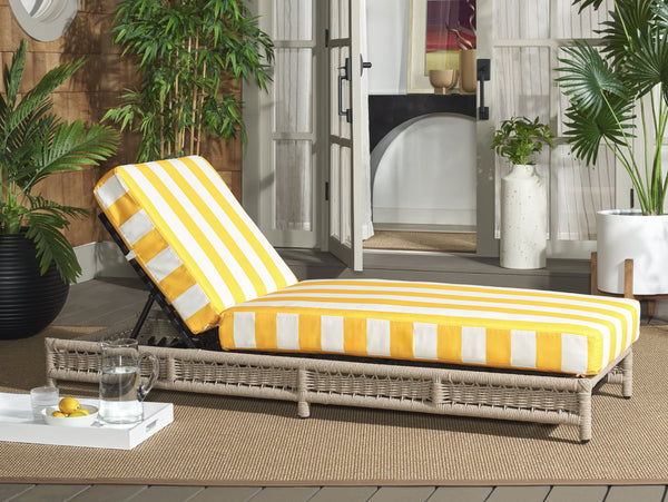 Safavieh Callan Lounger - Stylish Outdoor Chair For Patio & Garden, Comfortable Metal Frame And Chic Design Heather Tan ,Yellow Stripe Metal,Rope,Fabric,Foam Pat7547y