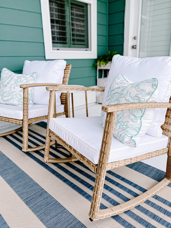 Safavieh DAIRE Rocking Chair - Elegant Outdoor Seating with Plush Cushions for Relaxed Patio Living Natural / White PAT7721D