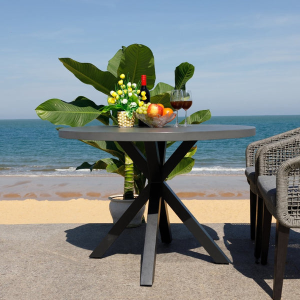 Safavieh SAXON TABLE - Modern Outdoor Elegance with Durable Design for Stylish Patios and Entertaining Grey PAT7739A