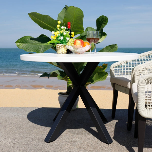Safavieh SAXON TABLE - Modern Outdoor Elegance with Durable Design for Stylish Patios and Entertaining Light Grey PAT7739B