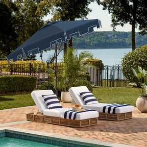 Safavieh ZIMMERMAN 9 FT Market Umbrella - Elegant Outdoor Shade with Stylish Canopy & Durable Frame Navy PAT8000A
