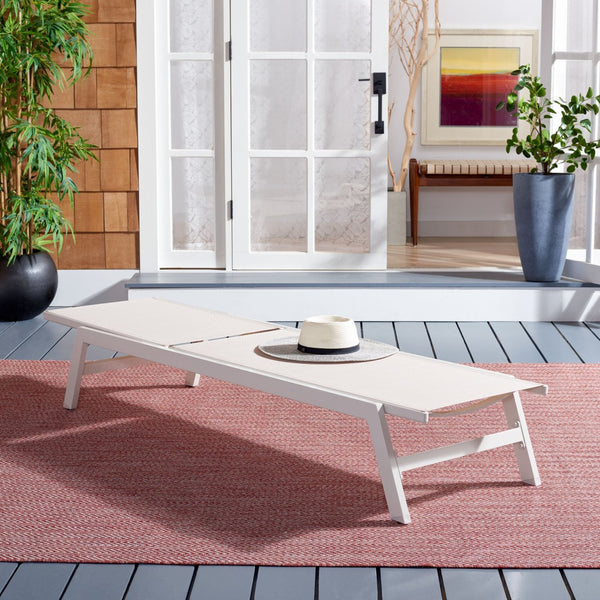 Safavieh FIONNE Sunlounger - Modern Minimalist Outdoor Lounger with Durable Design for Ultimate Relaxation White / Beige PAT9038A