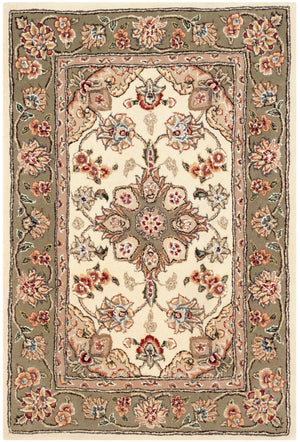 Safavieh Persian Court 102b Area Rug - Luxurious Silk & Wool Blend, Elegant Design For Stylish Home Interiors Ivory ,Light Olive Silk & Wool Pile Pc102b-4