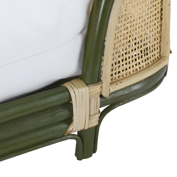 Safavieh Timo Woven Rattan Pet Bed with Foam Cushion Bohemian Organic Style for Home Interiors Olive Green PET1800C