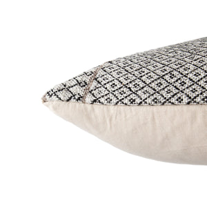 Jaipur Living Jaipur Living Mariscopa Trellis Viscose Wool Throw Pillow Folk Lattice Ivory Accent Down PLW102548