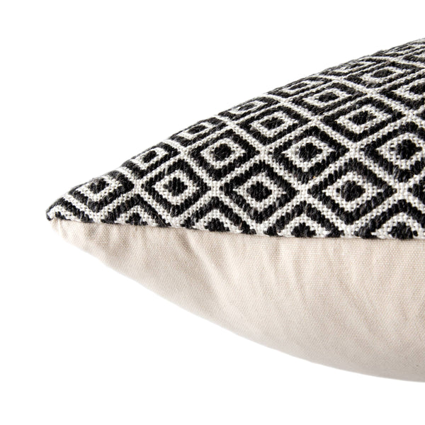 Jaipur Living Jaipur Living Viscose Pillow Cover Diamond Lattice Geometric Folk Pattern Square PLC101529