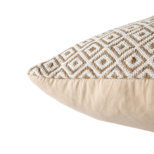 Jaipur Living Jaipur Living Estes Diamond Lattice Viscose Linen Pillow Cover for Modern Neutral Rooms PLC101530