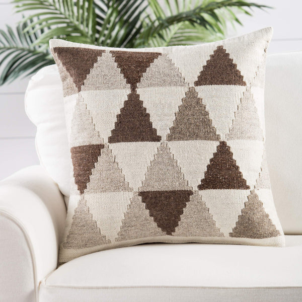 Jaipur Living Jaipur Living Terzan Wool Cotton Geometric Triangle Pillow Cover for Modern Rooms Brown PLC101939