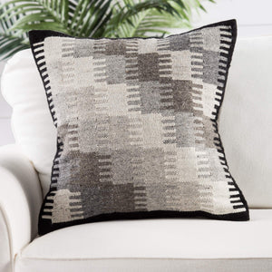 Jaipur Living Jaipur Living Terzan Wool Cotton Geometric Triangle Pillow Cover for Modern Rooms Gray PLC101940