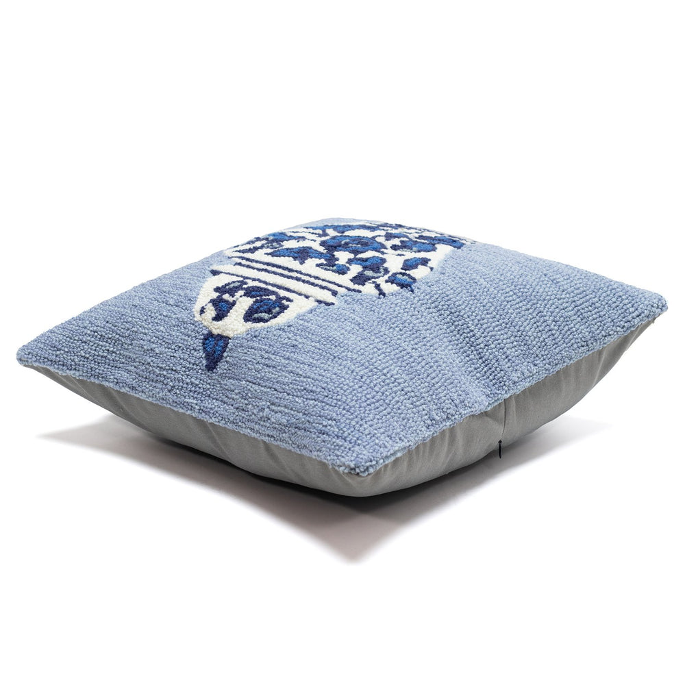 Trans Ocean Liora Manne Frontporch Ginger Jars Indoor/Outdoor Pillow - Elegant Blue 18" X 18" Accent Decor Blue Polyester,Acrylic 7fp8s241003