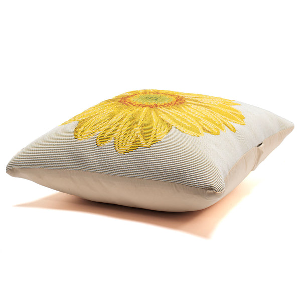 Trans Ocean Liora Manne Marina Yellow Flower Pillow - 18" X 18" Indoor/Outdoor, Machine Washable, Floral Design Yellow Polypropylene,Polyester 7mr8s973109