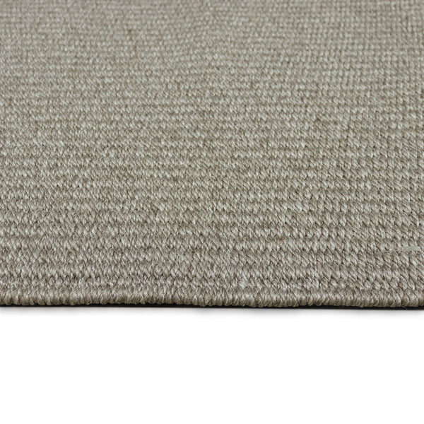 Trans Ocean Liora Manne Avalon Durable Indoor/Outdoor Area Rug With Elegant Texture For Casual Spaces Grey Polypropylene Avo23671047