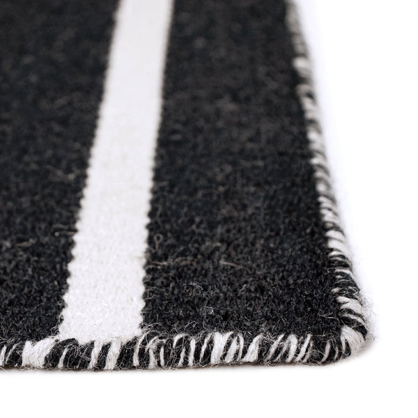 Trans Ocean Liora Manne Sorrento Hand Woven Indoor/Outdoor Area Rug - Stylish, Fade-resistant, Versatile Design Black Polyester,Acrylic Srn46630548