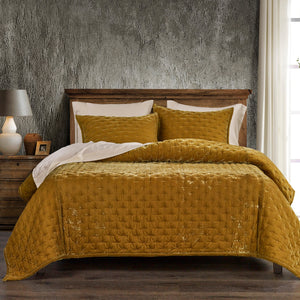 Hiend Accents Stella Faux Silk Velvet Quilt Set - Luxurious 3-piece Bedding Ensemble For Elegant Bedroom Decor Saffron Face, 70% Rayon,30% Nylon,Lining, 100% Cotton Pk6700-kg-sf