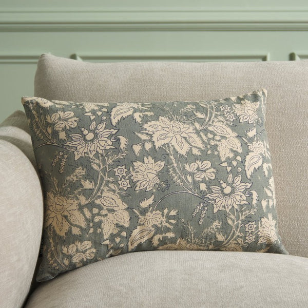Safavieh Enya, Soft Cotton Lumbar Pillow Neutral Grey Accent for Sofas Beds and Seating Nooks PLS709A-1420