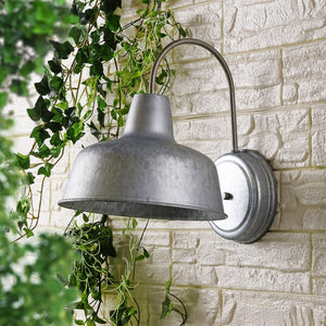 Safavieh JENNINE, Antique Silver Outdoor Wall Sconce Set of 2 - Vintage Charm for Patios & Entryways PLT4020A-SET2