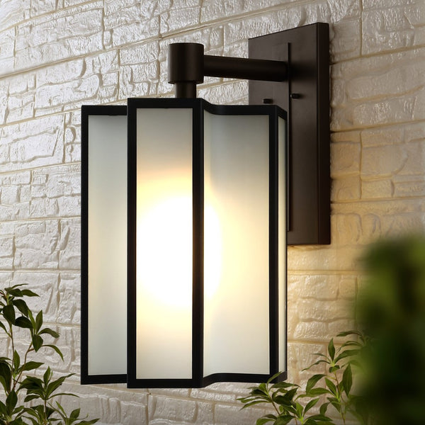 Safavieh HYLA, 12-Inch Black Iron and Glass Outdoor Wall Sconce - Stylish, Weather-Resistant Illumination! PLT4023A